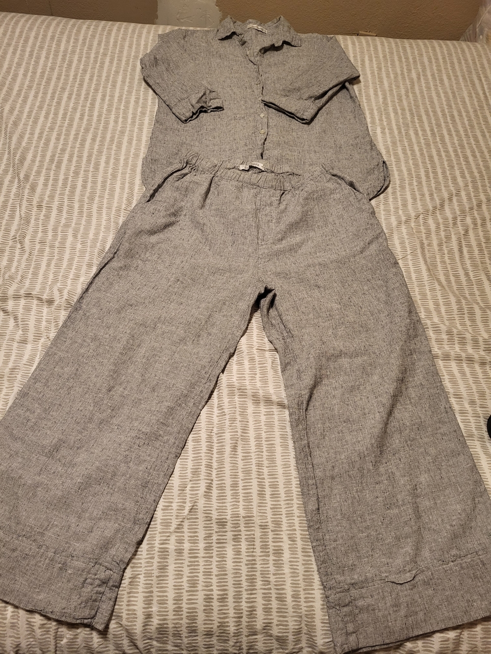 CUT LOOSE Classic Wide-Leg Linen Pants and Blouse Set - Light Gray
